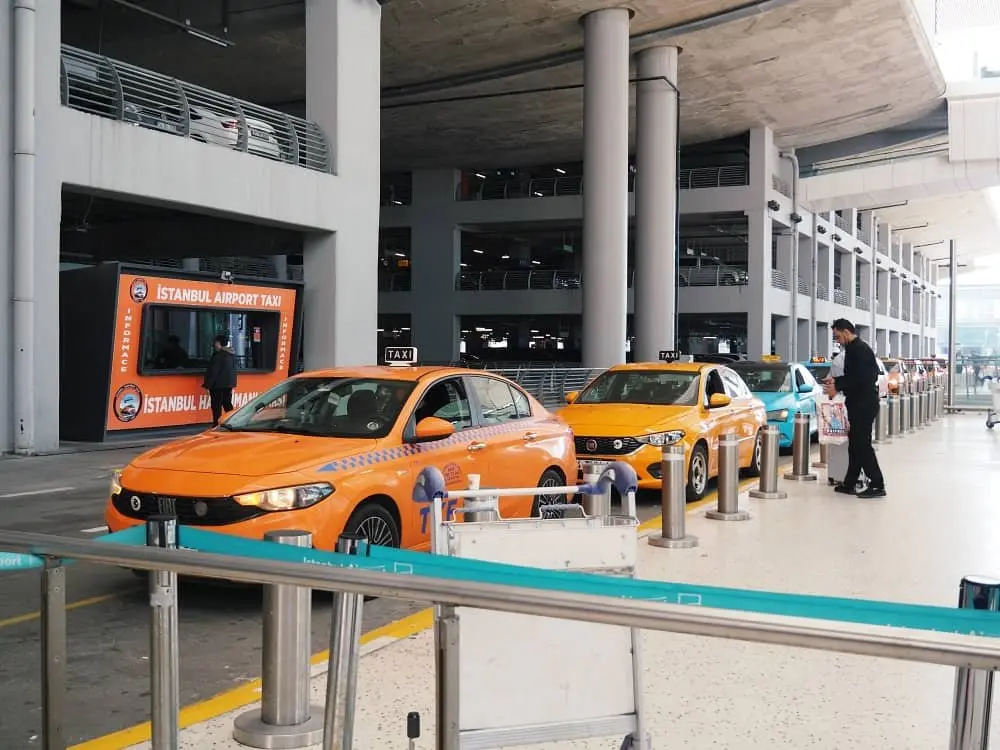 istanbul airport taxi to city - Can you get a taxi at Istanbul Airport