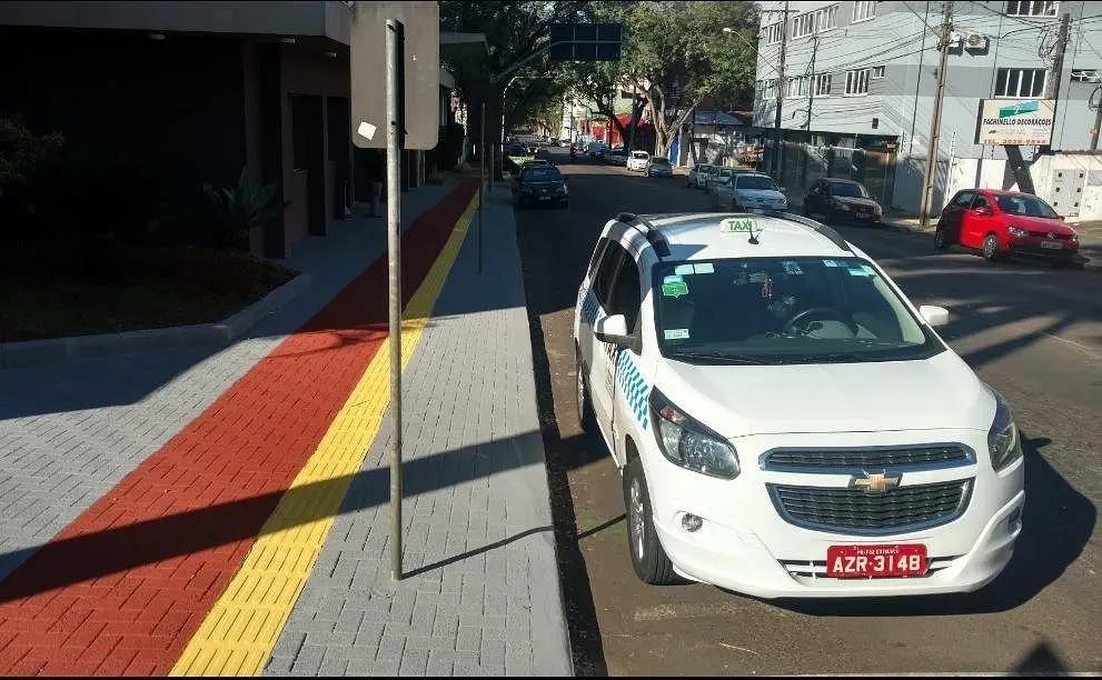 taxi aeropuerto foz de iguazu - Cómo ir del aeropuerto de Iguazu a las cataratas