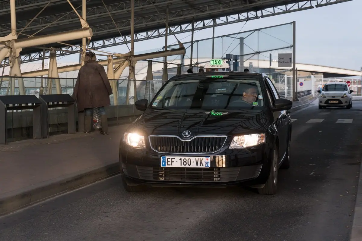 taxi cdg disneyland paris - Cómo llegar desde el aeropuerto Charles de Gaulle a Disneyland