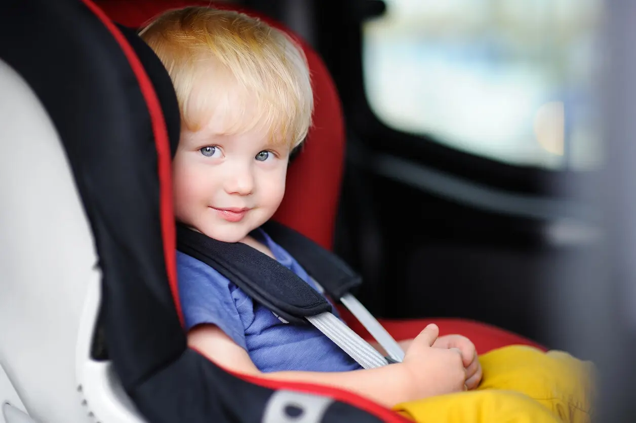 puede ir un bebe en taxi - Cuando un bebé puede viajar en auto