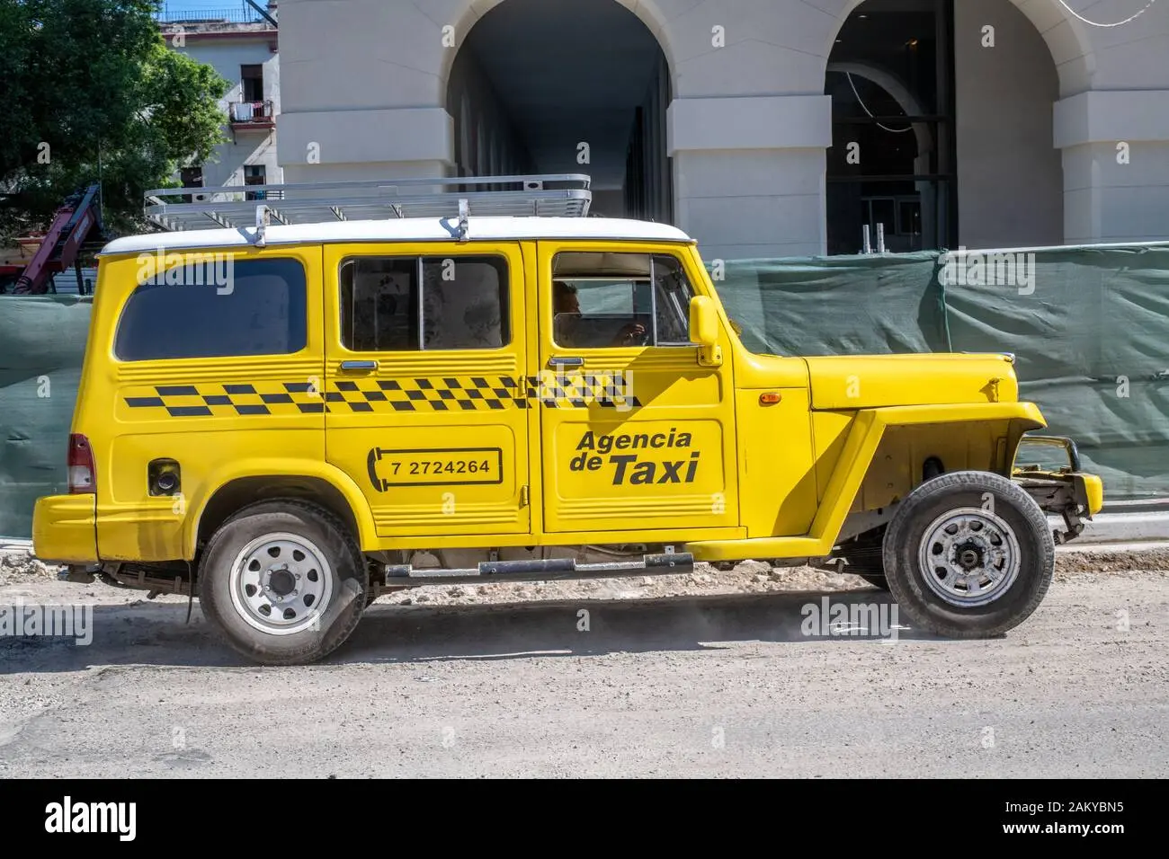 jeep taxi - Cuánto cuesta alquilar bici en La Graciosa