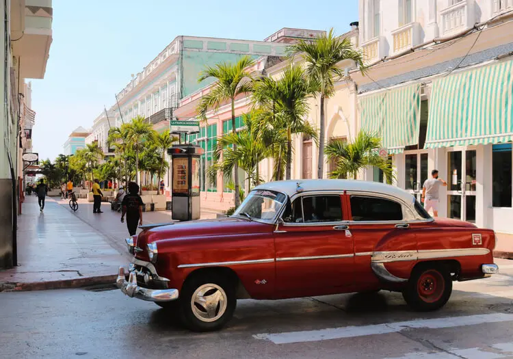 alquilar coche o taxi en cuba - Cuánto cuesta alquilar un coche en Cuba