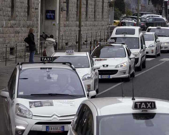 taxi la spezia - Cuánto cuesta ir de La Spezia a Cinque Terre