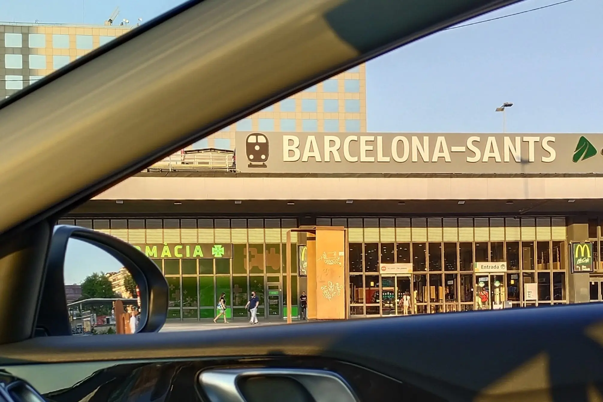 taxi sabadell aeropuerto barcelona - Cuánto cuesta un taxi de Sabadell al aeropuerto de Barcelona