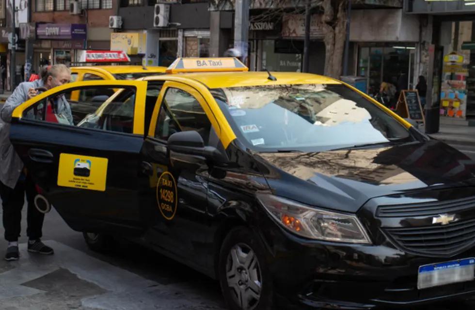 bajada de.bandera taxi argentina - Cuánto está la bajada de bandera del taxi en Argentina