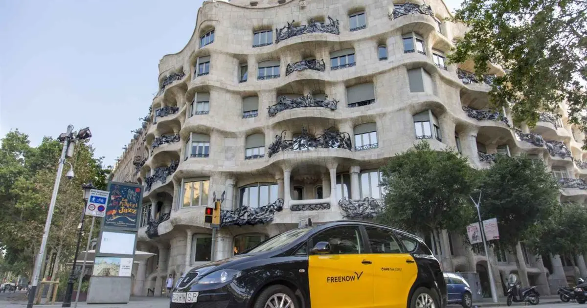 licencia taxi barcelona - Cuánto gana un taxi en Barcelona