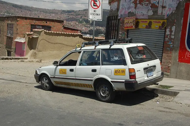 taxi la paz bolivia - Cuánto gana un taxista en La Paz