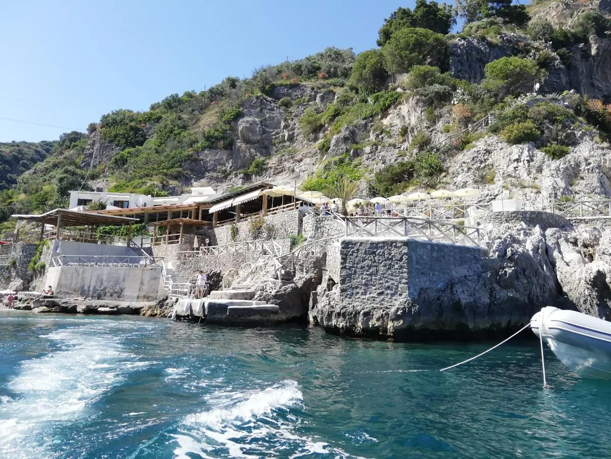 barco taxi costa amalfitana - Cuánto se tarda en recorrer la Costa Amalfitana