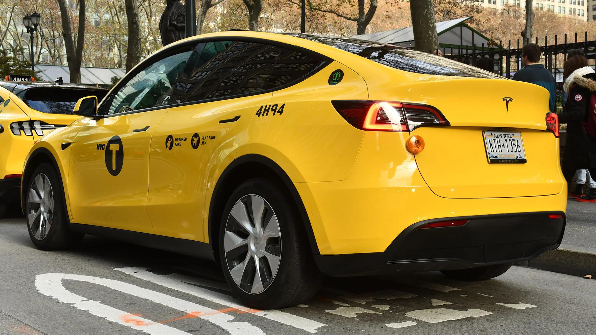 tesla model y taxi - Cuántos kWh tiene el Tesla Model y