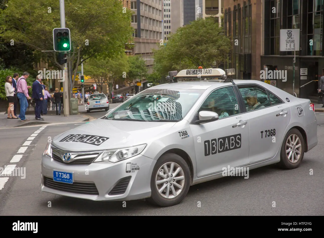 how much is a taxi in sydney - Do Sydney taxis take cash
