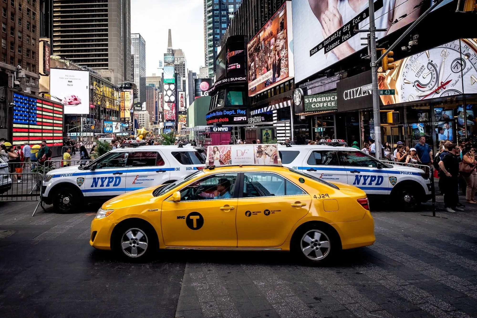 how much is a taxi in nyc - How much is a taxi from airport in New York