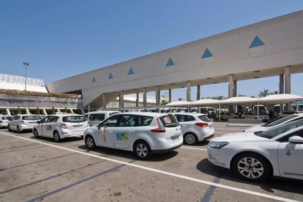 palma to airport taxi cost - How much is a taxi from Palma Airport to Llucmajor