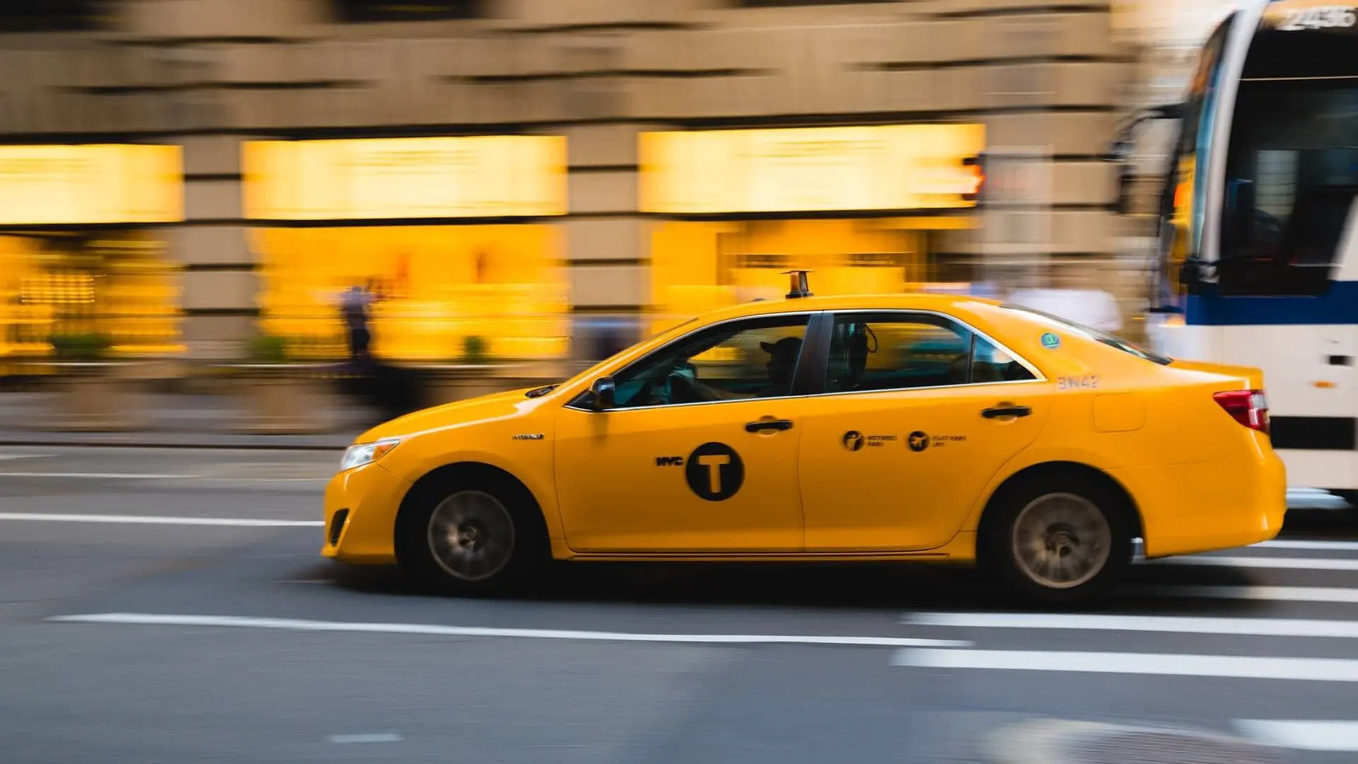 newark airport to manhattan taxi cost - How much is cab from Newark to Manhattan