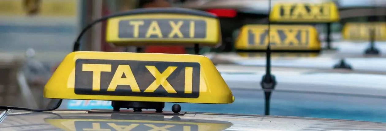 cork taxi number - Is it easy to get taxi in Cork Ireland