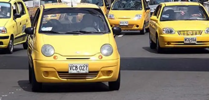 cuanto es la entrega de un taxi en cali - Qué tan rentable es tener un taxi en Colombia