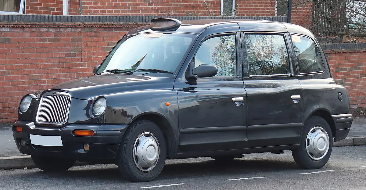 lti london taxi - What is a black London taxi called